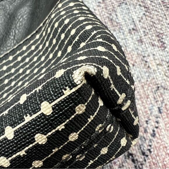 Fossil Fiona Crossbody Bag Coated Canvas Key Print Stripe Black White Brown - Picture 8 of 11